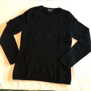 Lord and Taylor 100% cashmere sweater size medium